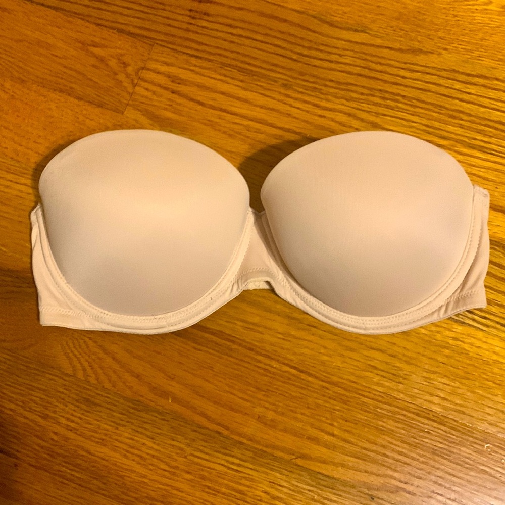 VS Pink strapless push up bra
